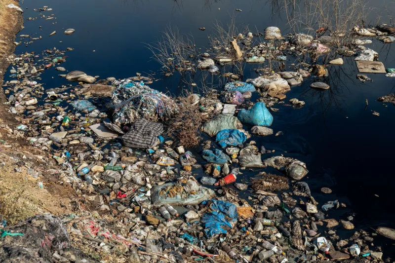Circuits, Casing, and Contamination: How Your Next Upgrade Is Feeding the Ocean Plastic Crisis